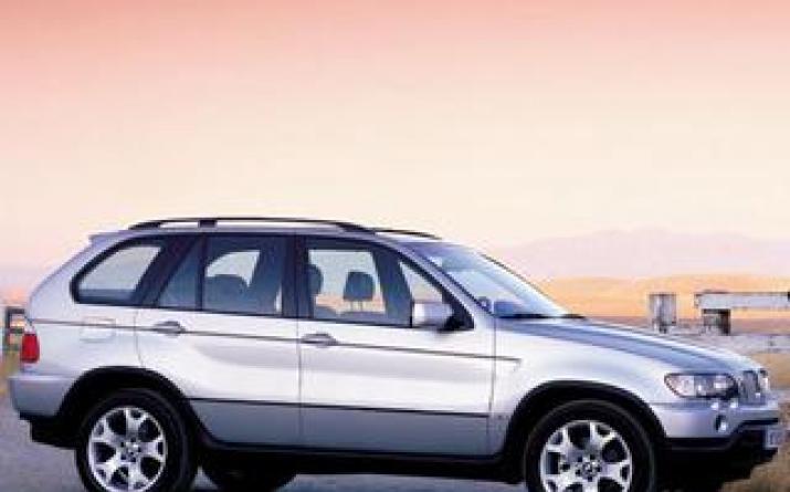Nytt BMW X5 pris, foton, videor, konfigurationer, tekniska egenskaper hos BMW X5 Se upp för skadade bilar