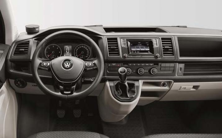 Provkör Volkswagen Multivan T6 Comfortline: färg “Multik Rymlig och bekväm interiör